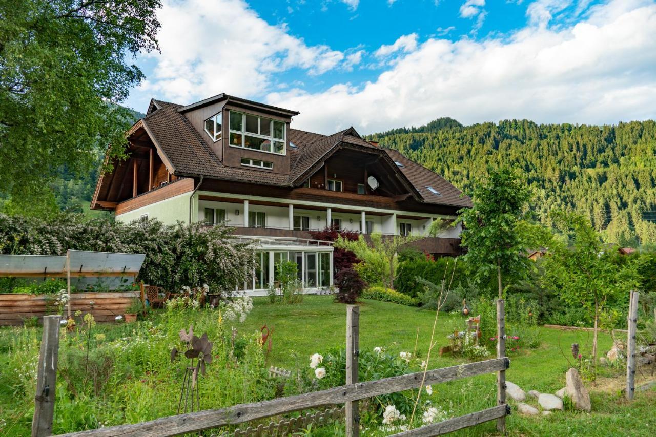 Naturoase Appartements Mirnock Африц Экстерьер фото